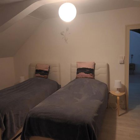 Le Gite Au Pied Du Chateau De Chaumont Extérieur photo